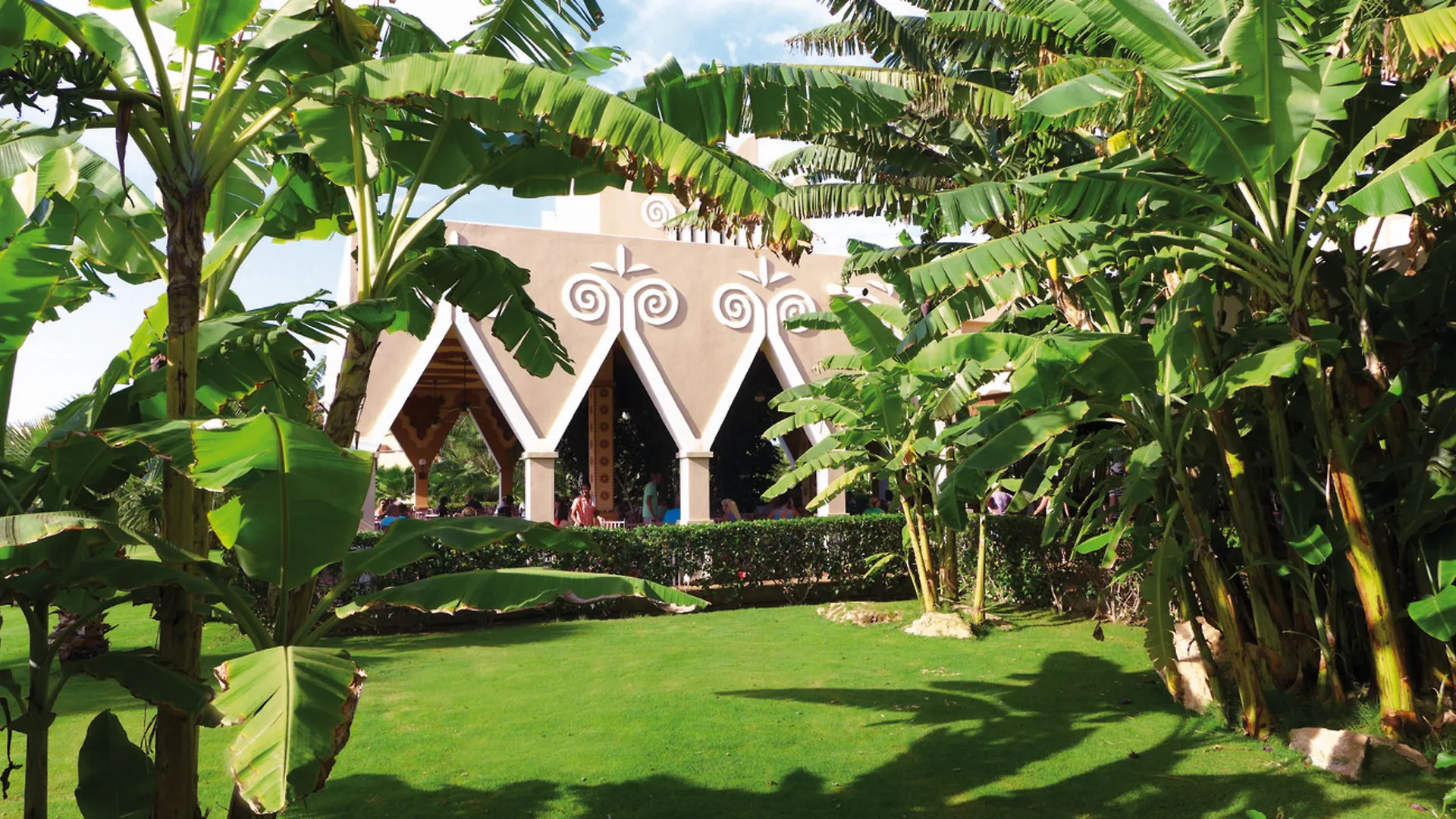 Hotel Riu Funana contacts